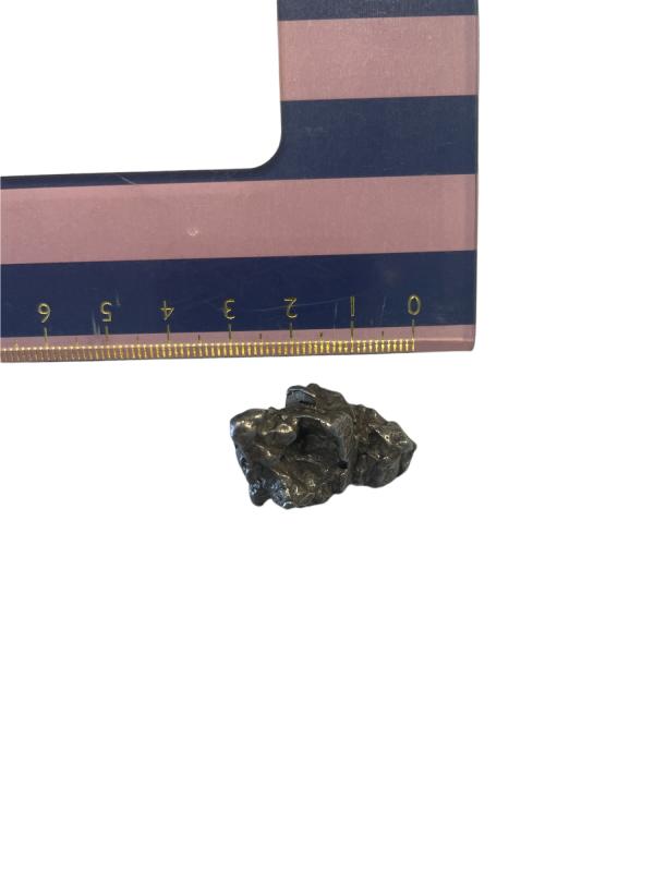 Meteor sten 1 fra Campo del Cielo, 29,26 gram - Krystal.dk
