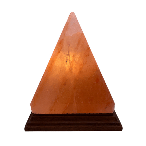 Se Pyramide saltlampe fra Himalaya 2-3 kilo hos Krystal.dk