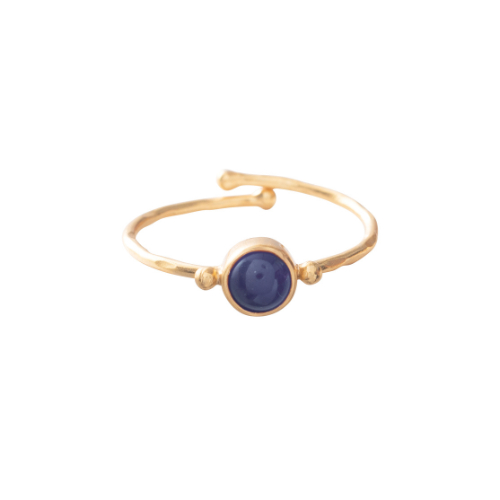 Se Faithful Lapis Lazuli Guld ring hos Krystal.dk